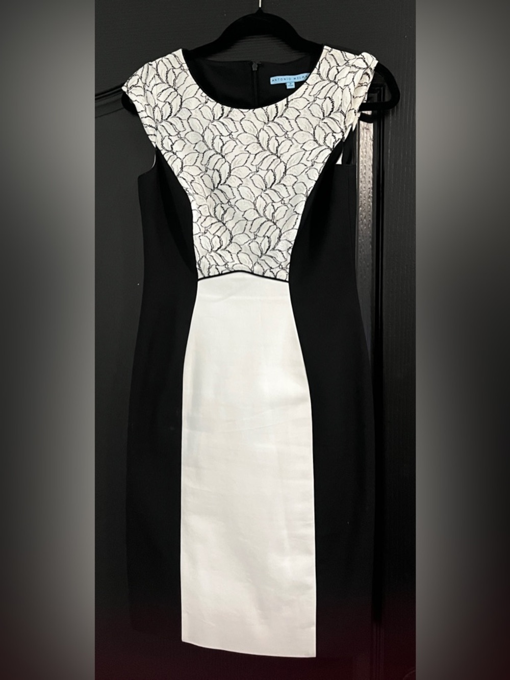 ANTONIO MELANI Black and White Floral Panel Sheath Dress Size 2